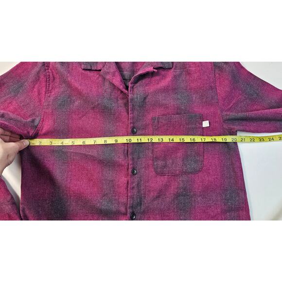 Standard cloth S small mens SOFT Buffalo plaid red flannel long sleeve button up - Picture 8 of 8